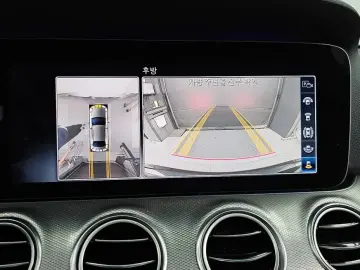 2020 Mercedes-Benz E-Класс с пробегом 65 751 км