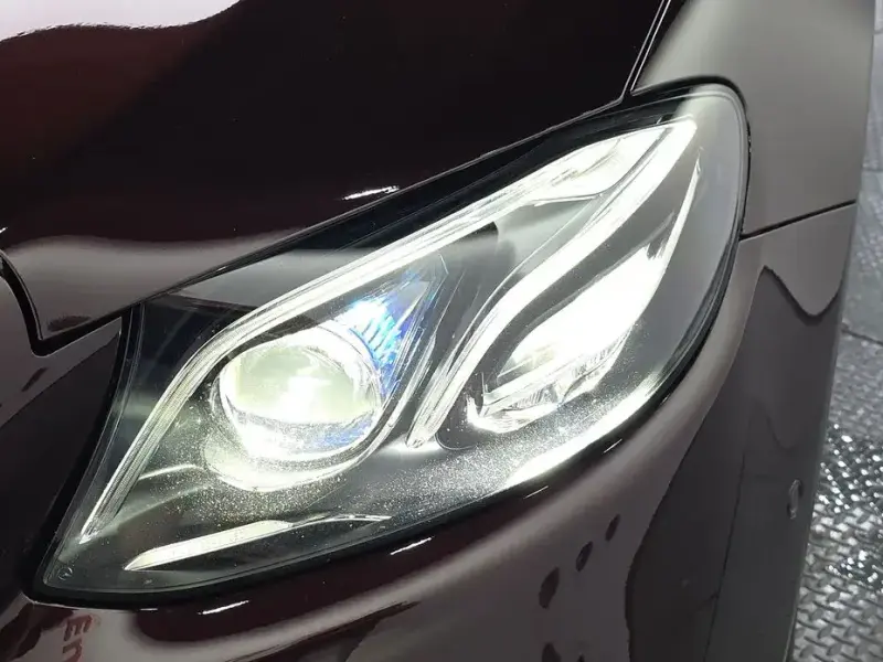 2020 Mercedes-Benz E-Класс с пробегом 93 982 км