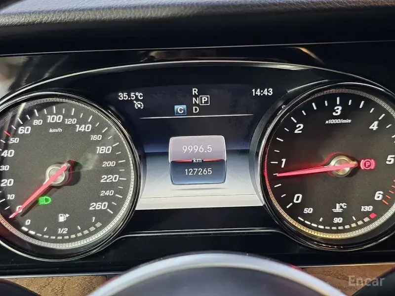 2019 Mercedes-Benz E-Класс с пробегом 127 265 км