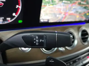 2020 Mercedes-Benz E-Класс с пробегом 71 238 км