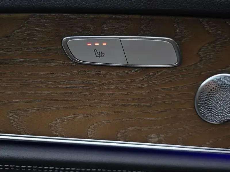 2020 Mercedes-Benz E-Класс с пробегом 71 238 км