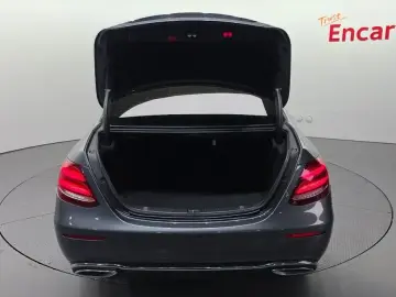 2020 Mercedes-Benz E-Класс с пробегом 71 238 км