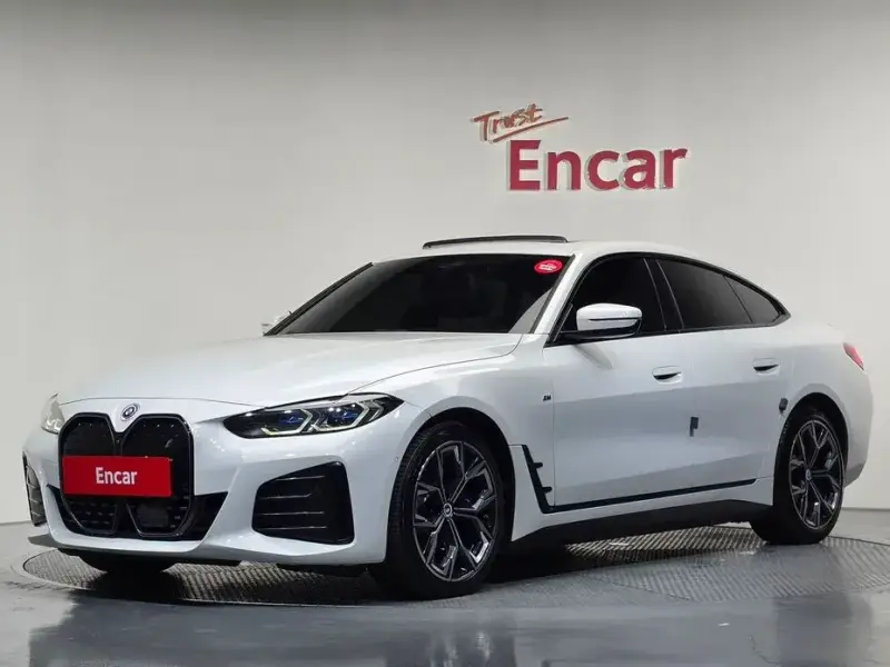 2022 BMW i4 с пробегом 96 837 км