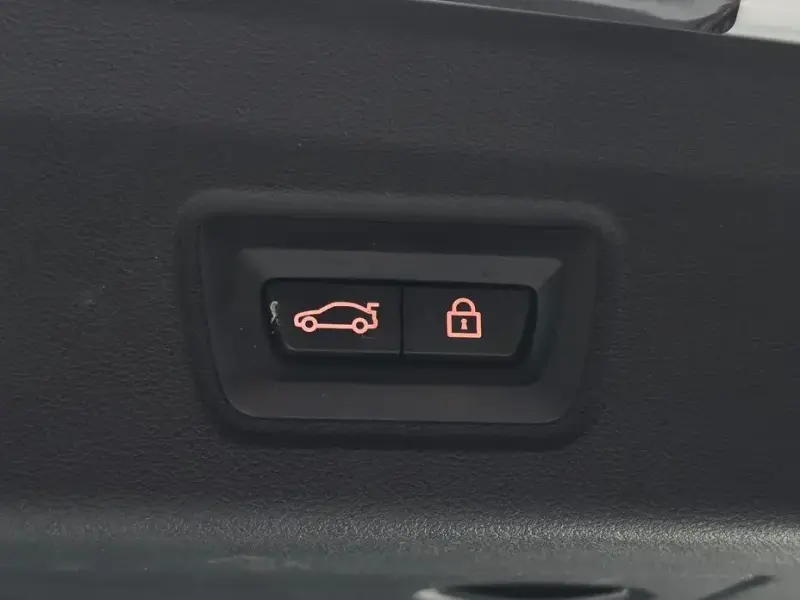 2022 BMW i4 с пробегом 96 837 км