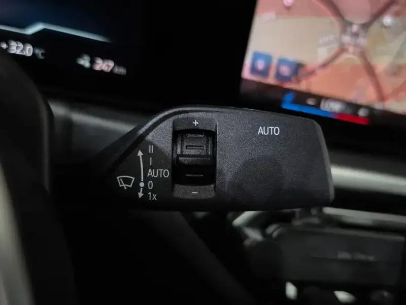 2022 BMW i4 с пробегом 96 837 км