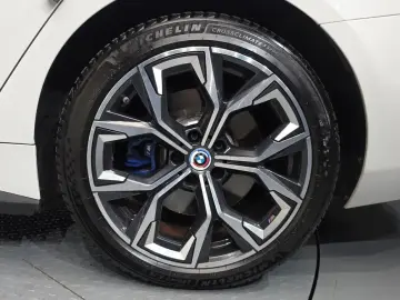 2022 BMW i4 с пробегом 96 837 км