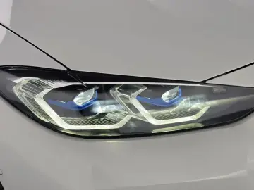 2022 BMW i4 с пробегом 96 837 км