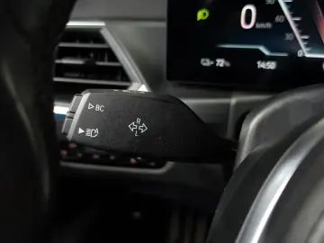 2022 BMW i4 с пробегом 96 837 км