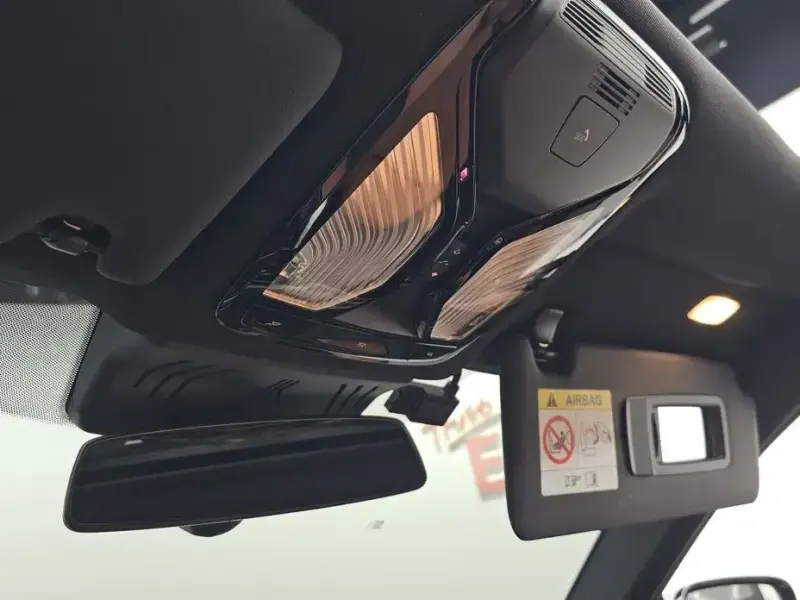 2022 BMW i4 с пробегом 32 965 км