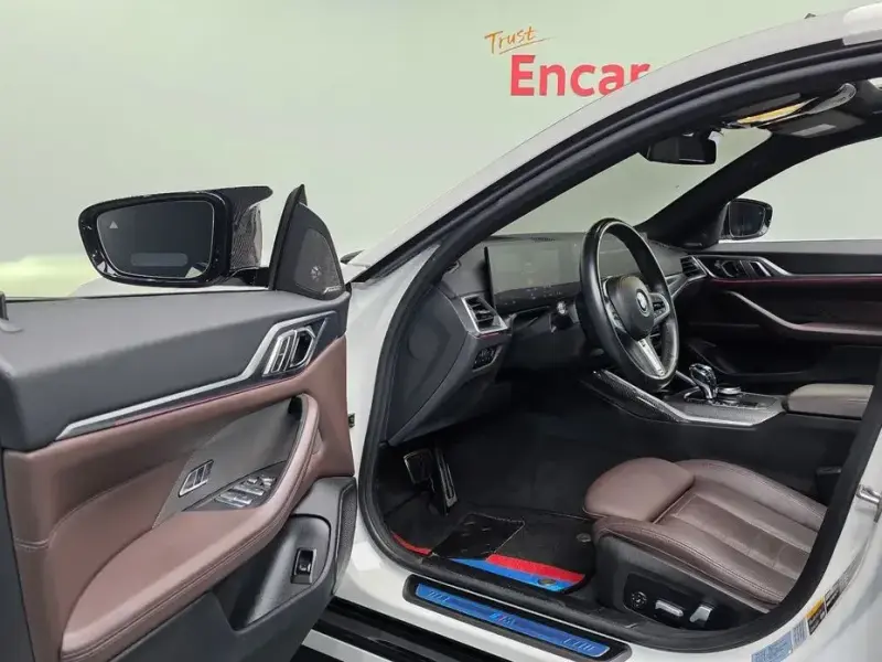 2023 BMW i4 с пробегом 51 208 км