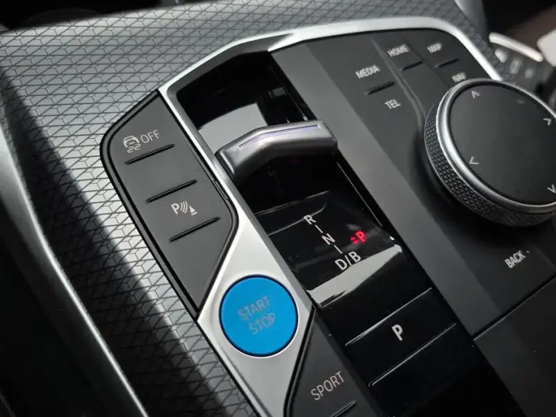 2024 BMW i4 с пробегом 21 393 км