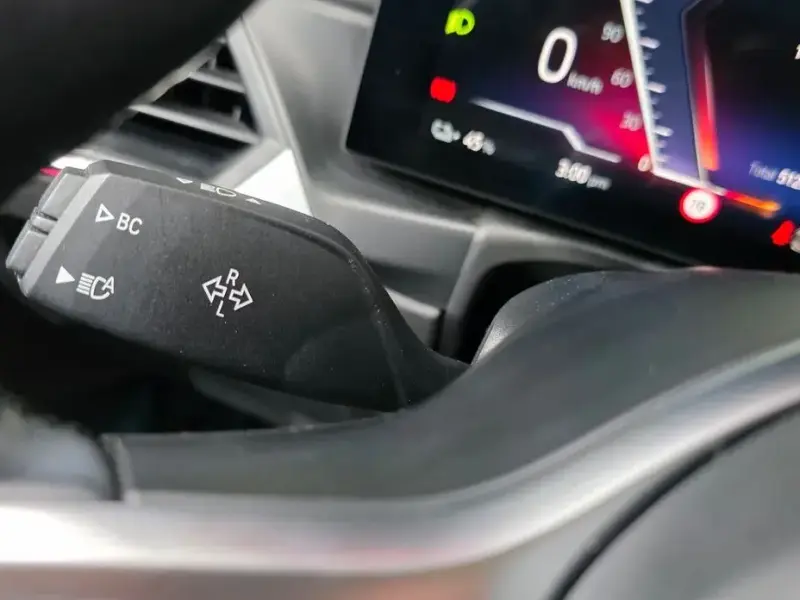 2023 BMW i4 с пробегом 51 208 км