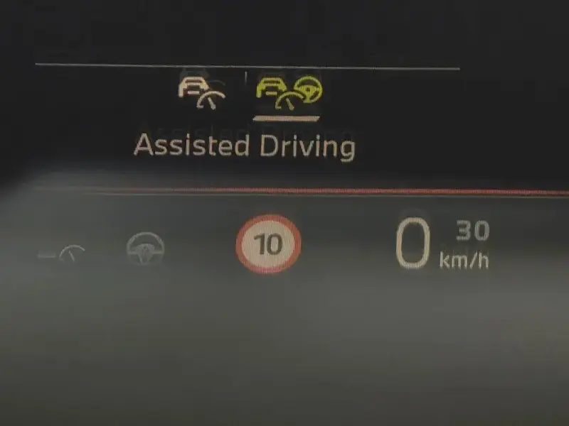 2023 BMW i4 с пробегом 51 208 км