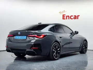 2023 BMW i4 с пробегом 112 371 км