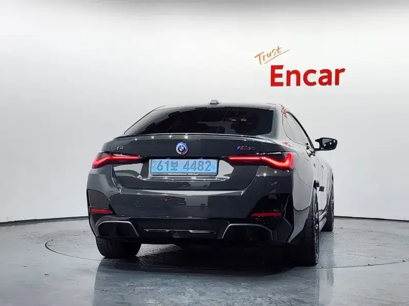 2023 BMW i4 с пробегом 112 371 км