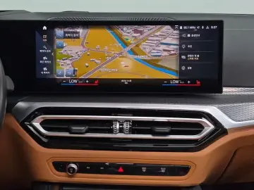 2022 BMW i4 с пробегом 74 678 км