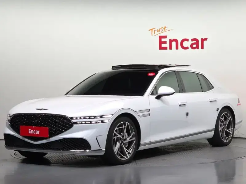 2023 Genesis G90 с пробегом 57 846 км