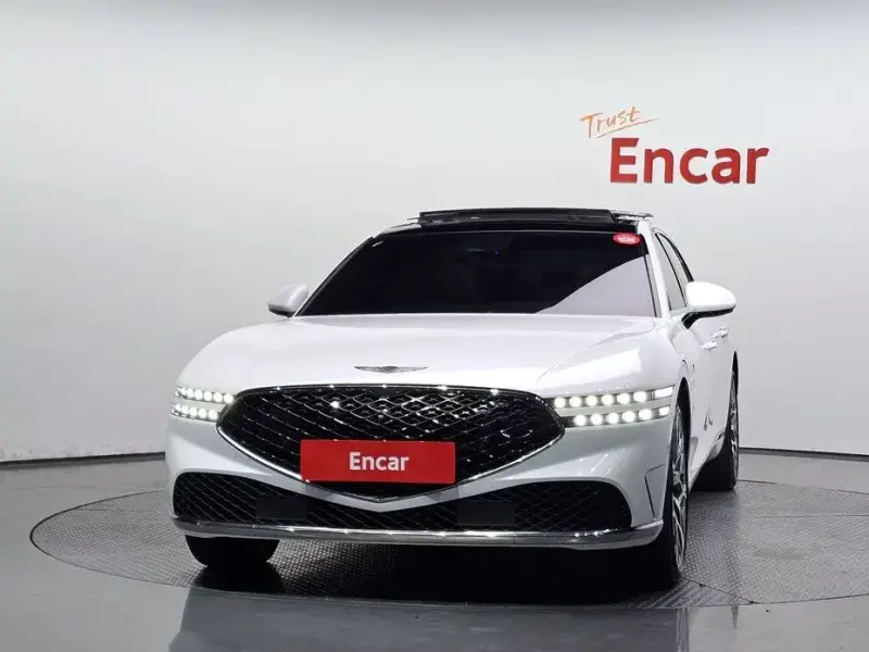 2023 Genesis G90 с пробегом 55 231 км