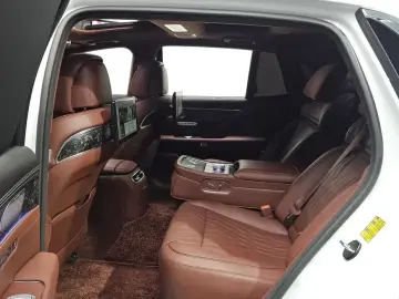 2023 Genesis G90 с пробегом 55 231 км