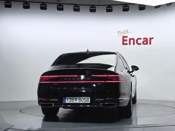 2023 Genesis G90 с пробегом 58 216 км