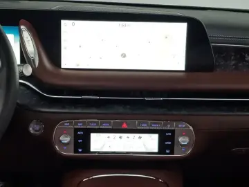 2023 Genesis G90 с пробегом 55 231 км