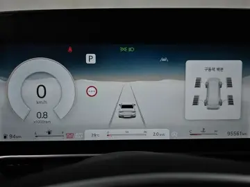 2023 Genesis G90 с пробегом 95 561 км