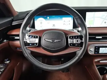 2023 Genesis G90 с пробегом 95 561 км