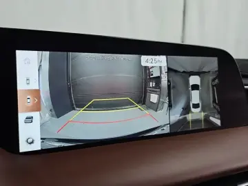 2023 Genesis G90 с пробегом 95 561 км