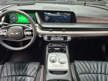 2023 Genesis G90 с пробегом 51 550 км