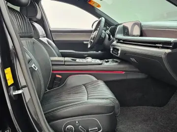 2023 Genesis G90 с пробегом 51 550 км
