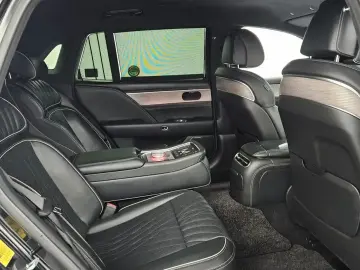2023 Genesis G90 с пробегом 51 550 км