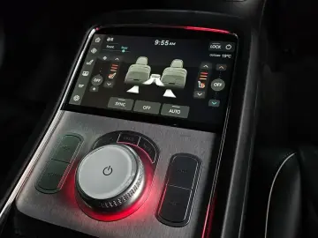2023 Genesis G90 с пробегом 51 550 км