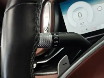 2023 Genesis G90 с пробегом 95 561 км