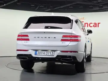 2023 Genesis GV80 с пробегом 23 938 км