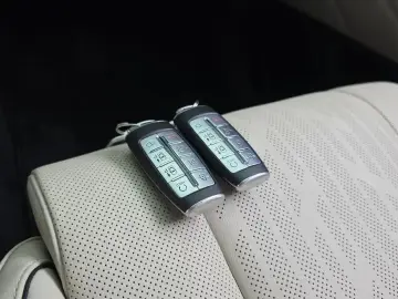 2023 Genesis GV80 с пробегом 23 938 км