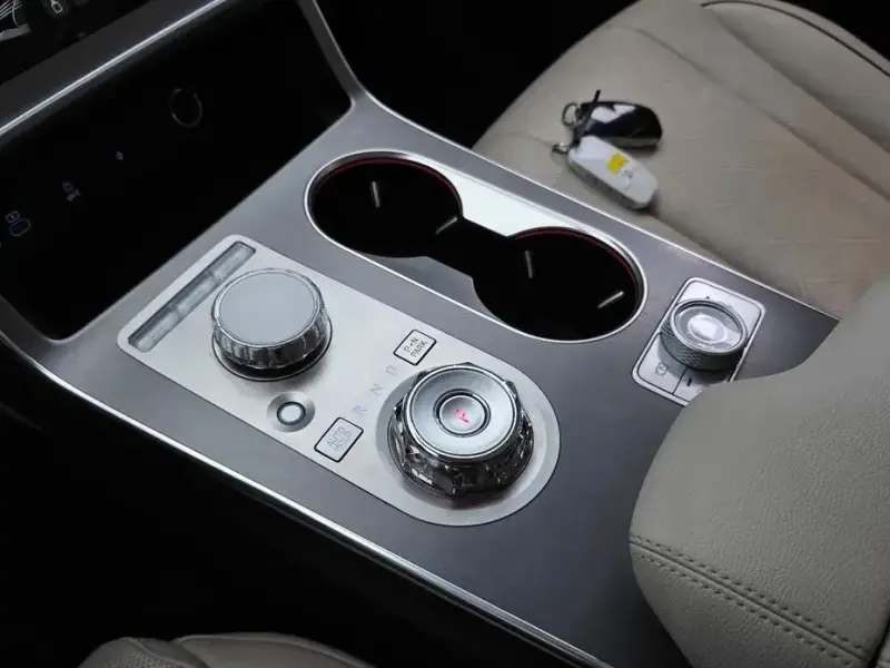 2023 Genesis GV80 с пробегом 53 556 км