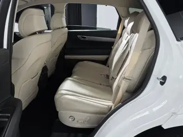 2023 Genesis GV80 с пробегом 53 556 км