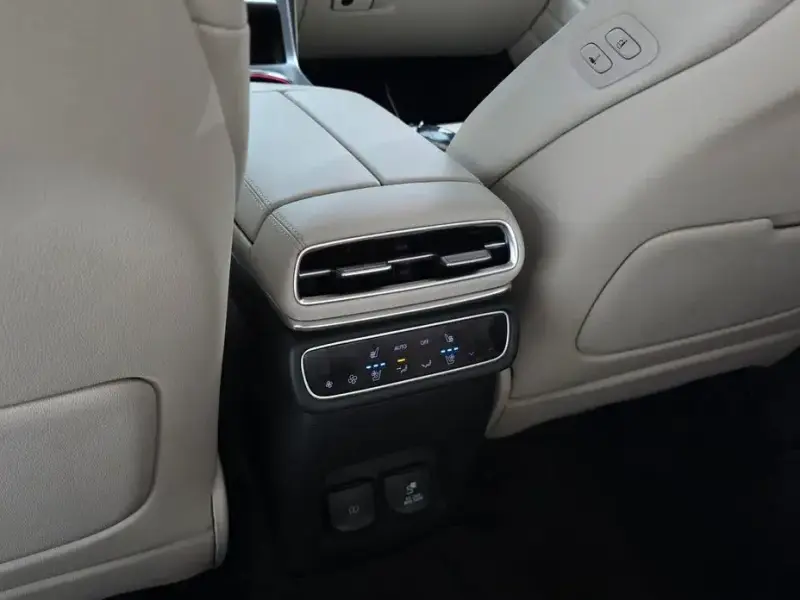 2023 Genesis GV80 с пробегом 53 556 км