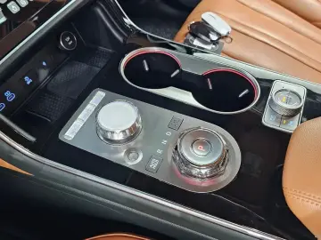 2023 Genesis GV80 с пробегом 48 422 км
