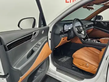 2023 Genesis GV80 с пробегом 48 422 км