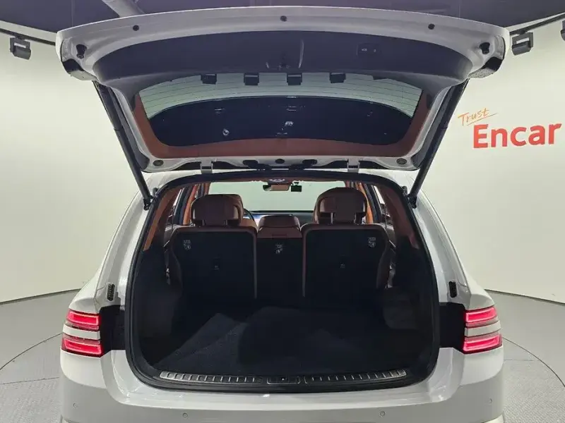 2023 Genesis GV80 с пробегом 48 422 км
