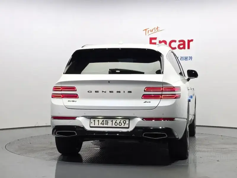 2023 Genesis GV80 с пробегом 53 848 км
