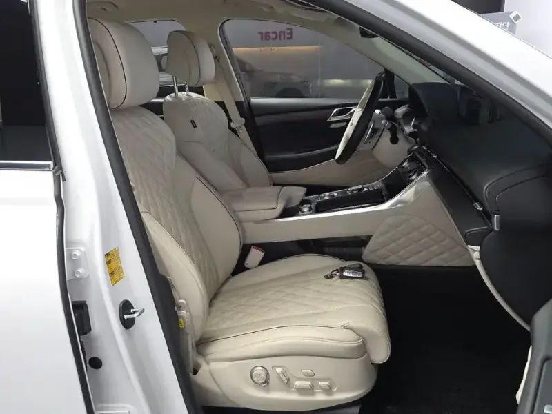 2023 Genesis GV80 с пробегом 53 848 км