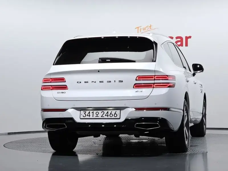 2023 Genesis GV80 с пробегом 72 563 км
