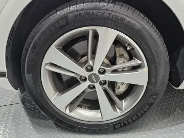 2023 Genesis GV80 с пробегом 72 563 км
