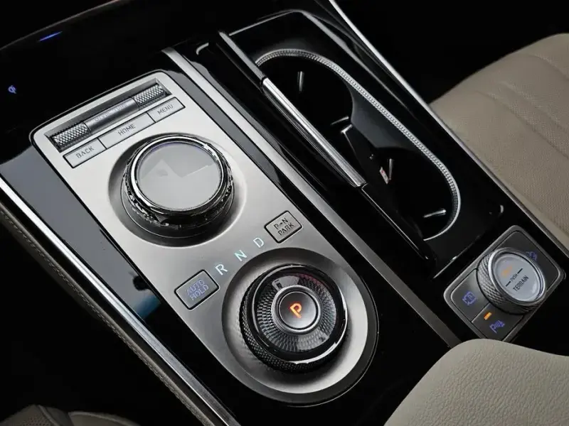 2023 Genesis GV80 с пробегом 72 563 км