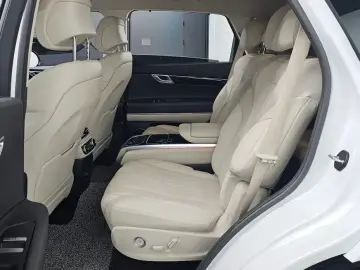 2023 Genesis GV80 с пробегом 72 563 км
