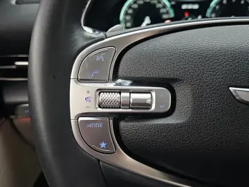 2023 Genesis GV80 с пробегом 72 563 км