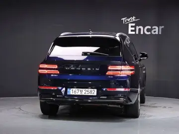 2023 Genesis GV80 с пробегом 90 557 км