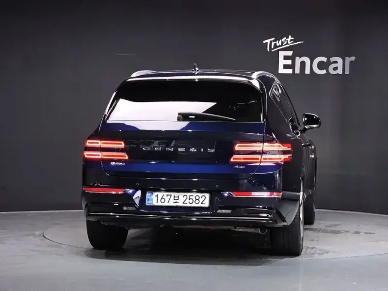 2023 Genesis GV80 с пробегом 90 557 км